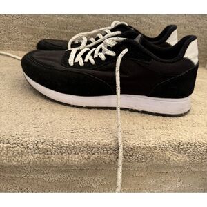Woden Sneakers
Size 7
